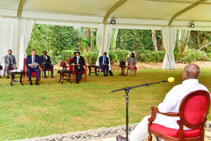 PRESIDENT MUSEVENI HOSTS SAUDI ARABIA AMBASSADOR, RECEIVES SPECIAL GIFT