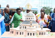 Prime Minister Nabbanja Joins Christians to Mark 25 Years of Mt. Sion Prayer Centre