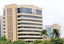 Economic Activity strengthens as Exports Surge, Inflation eases in March