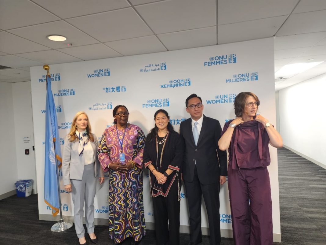 AMb rebecca Amuge Otengo joins other panelists for a group photo after the UN Women event on access to equal justice by 2030
