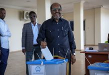 Somalia sets May presidential election despite insecurity